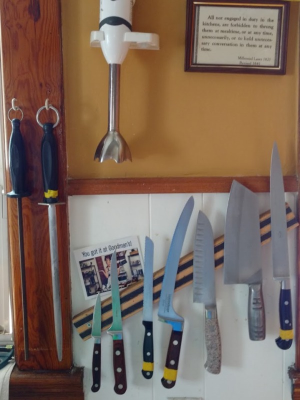 Kitchen Organization #3: Vertical space & Knife racks